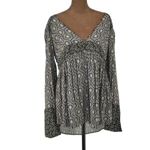 Free People Boho Tunic Top | Artsy Print | Bell Sleeve | Flow Fit | Size S